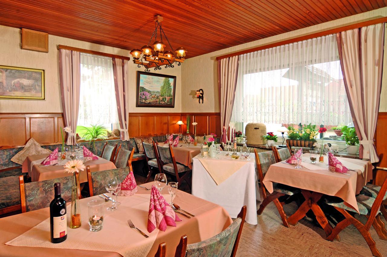 Landgasthaus Zum Naturschutzpark Bispingen Bagian luar foto