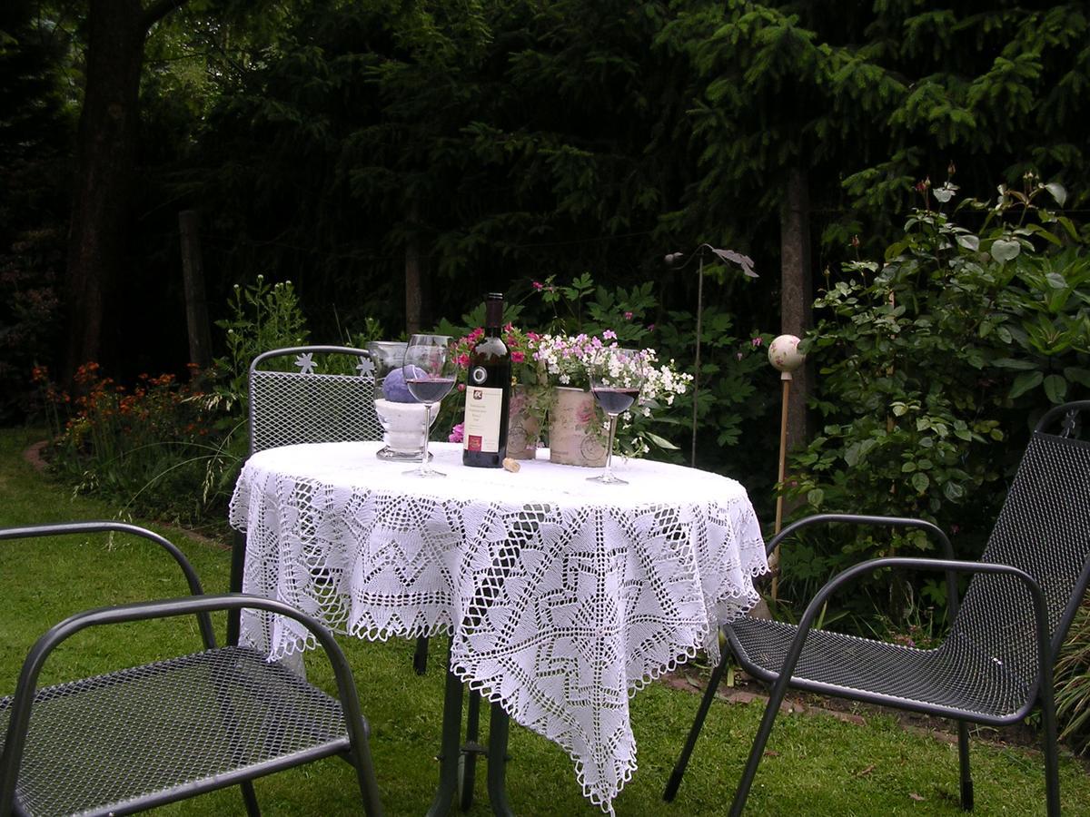 Landgasthaus Zum Naturschutzpark Bispingen Bagian luar foto