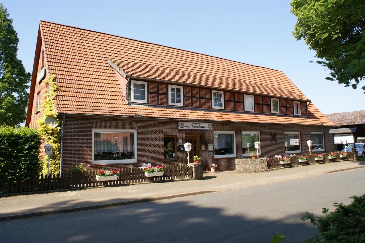 Landgasthaus Zum Naturschutzpark Bispingen Bagian luar foto